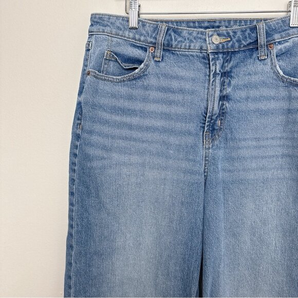 Old Navy Womens 14 Raw Hem Extra High Rise Sky Hi A Line Wide Leg Jeans - Picture 3 of 13
